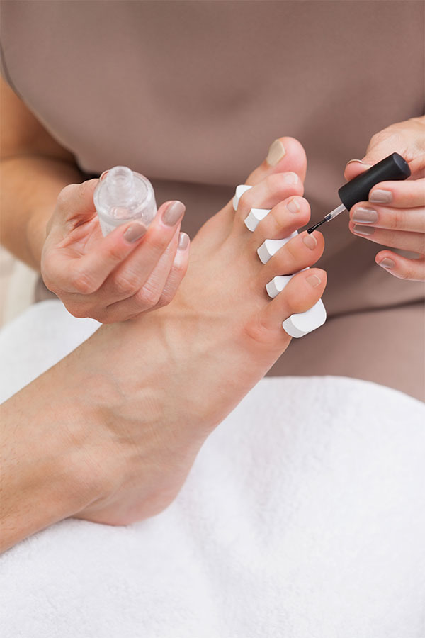 La Nails Hand And Foot Spa in Maumelle, AR 72113 Mani